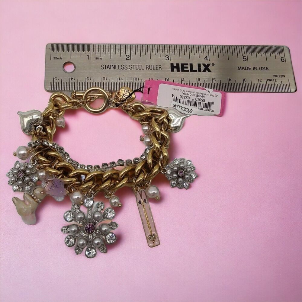 NEW Betsey Johnson Retro Glam Bunny Rabbit Skis Snowflake Gold Tone Bracelet - Picture 11 of 14
